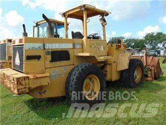 John Deere 544G Rataslaadurid