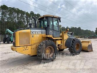 John Deere 544K Rataslaadurid