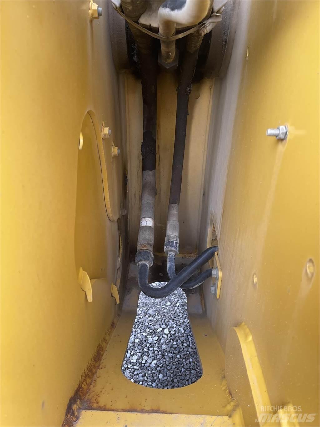 John Deere 624L Rataslaadurid