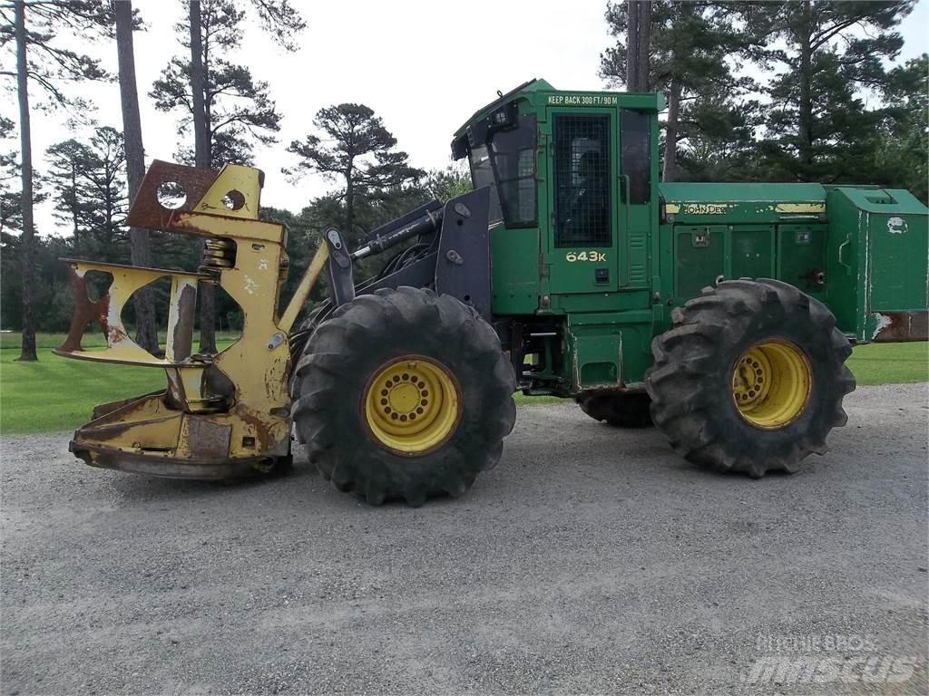 John Deere 643K Langetustraktorid