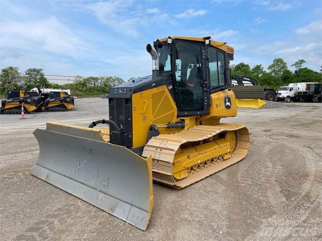 John Deere 650P LGP Buldooserid