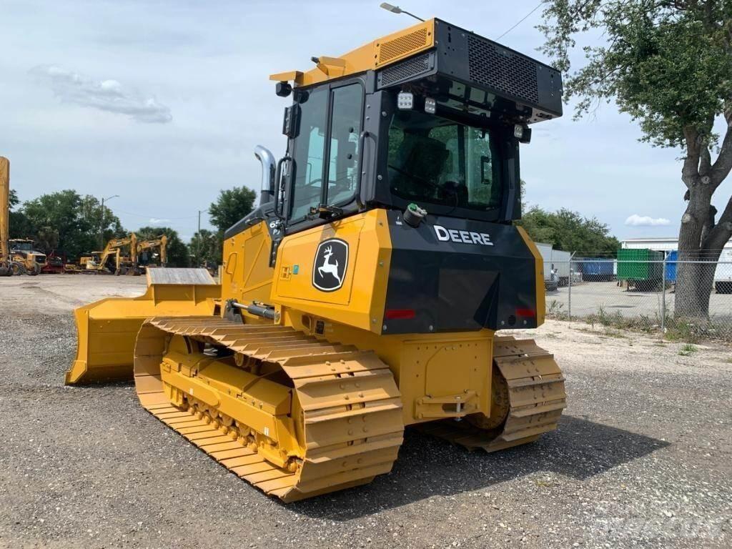 John Deere 650P LGP Buldooserid