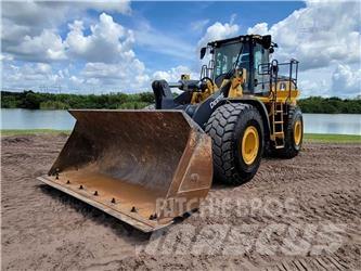 John Deere 744L Rataslaadurid