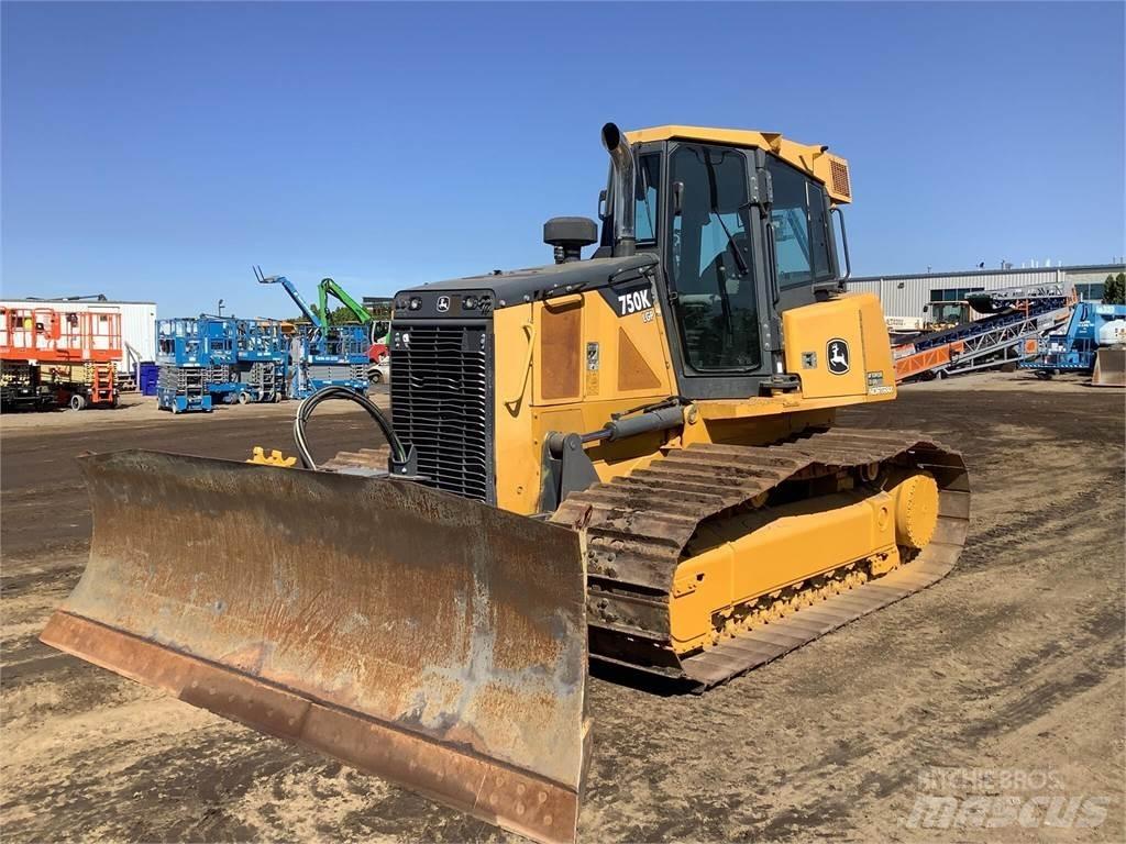 John Deere 750K LGP Buldooserid