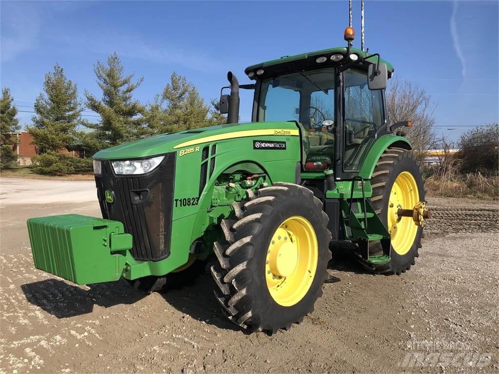 John Deere 8285R Traktorid