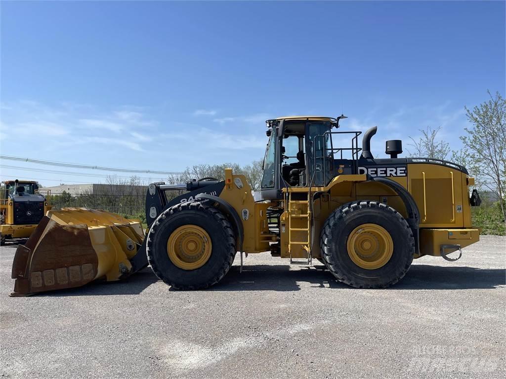 John Deere 844KIII Rataslaadurid