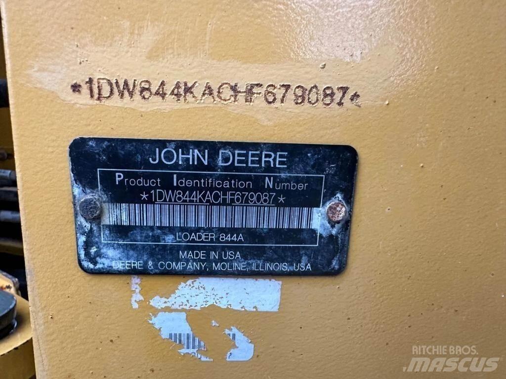 John Deere 844KIII Rataslaadurid