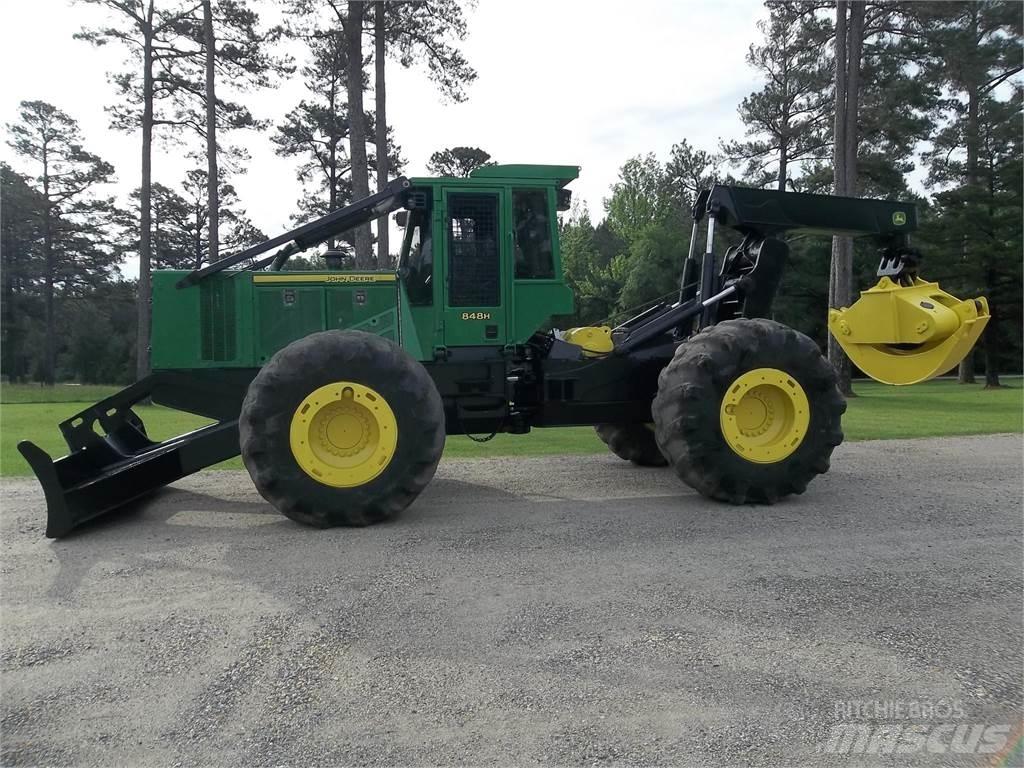 John Deere 848H Väljaveotraktorid