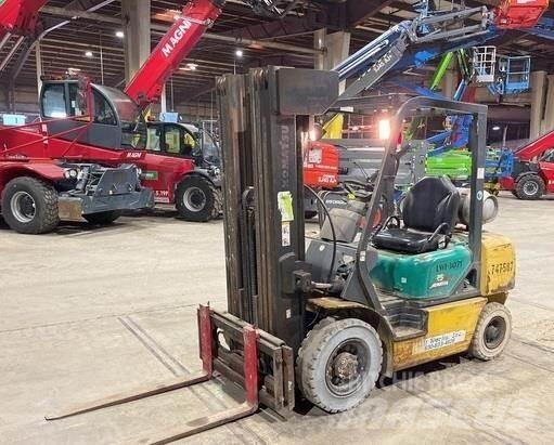 Komatsu FG25T-14 Kahveltõstukid - muud