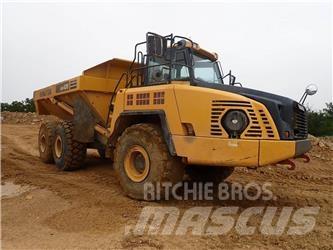 Komatsu HM400-3 Liigendraamiga pinnaseveokid