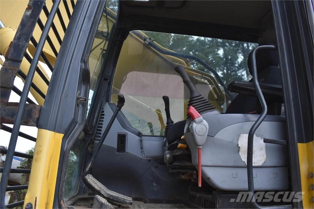 Komatsu PC400 LC-7 Roomikekskavaatorid