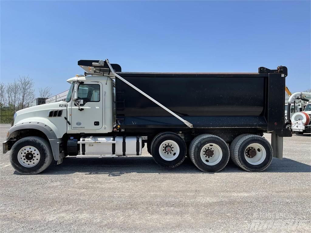 Mack GRANITE GU713 Muu
