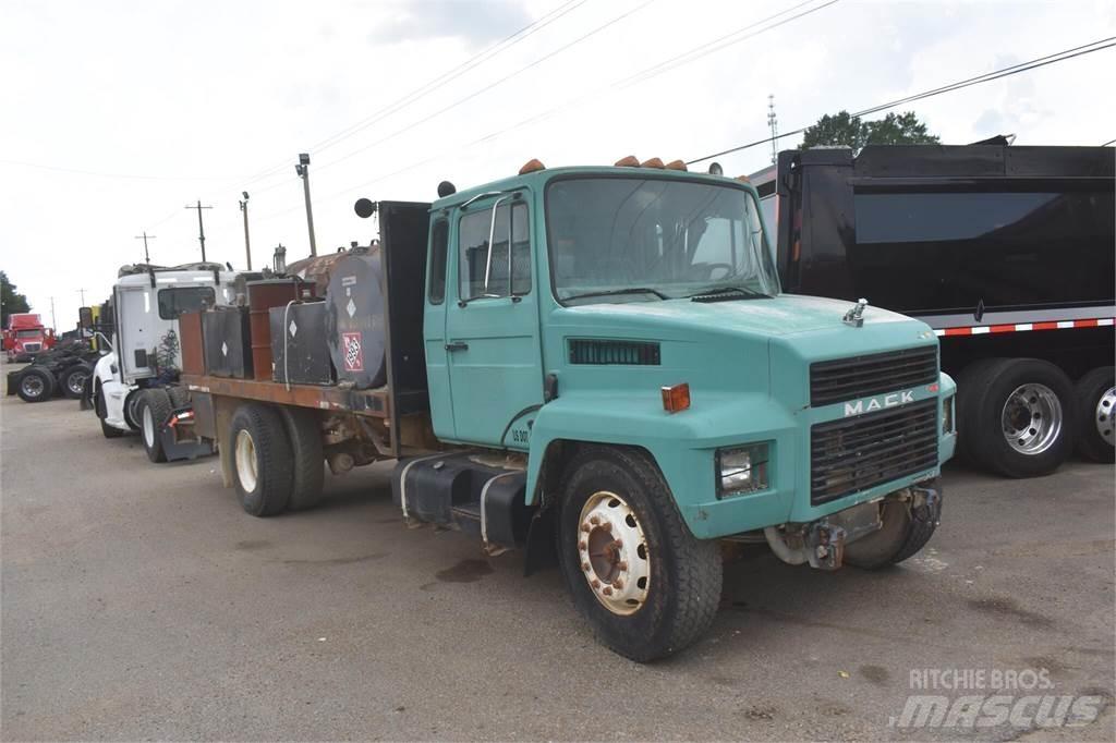 Mack MIDLINER CS200 Tsisternveokid
