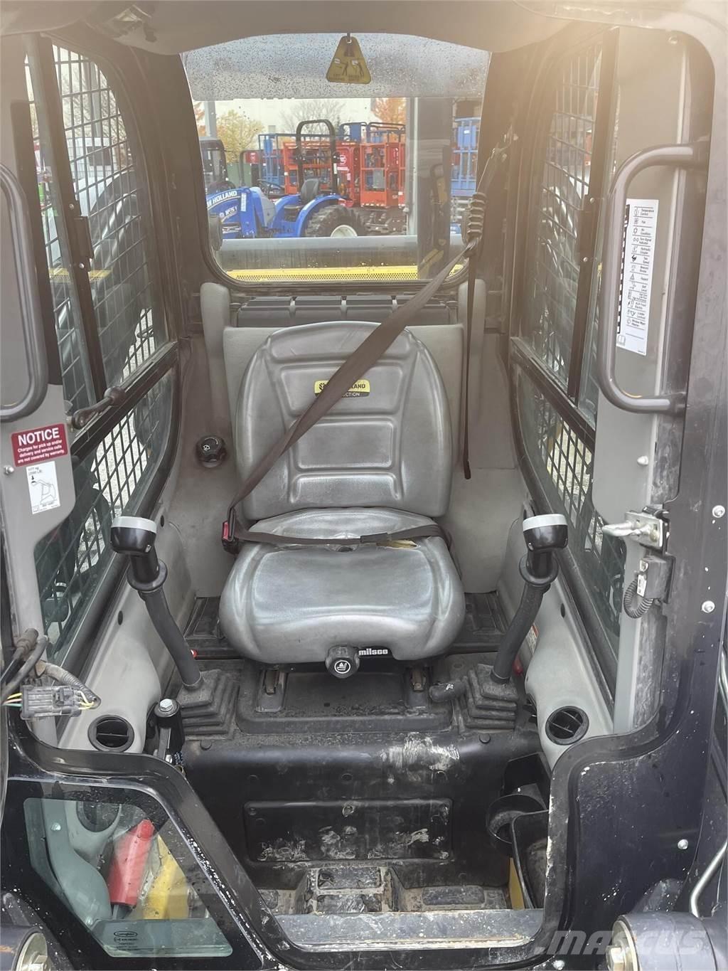 New Holland C237 Kompaktlaadurid