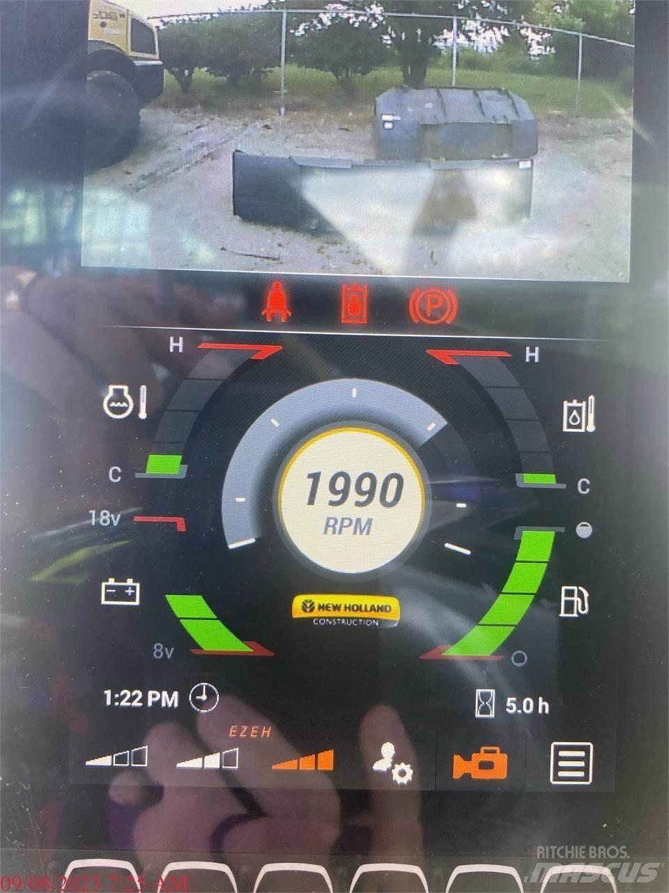 New Holland C332 Kompaktlaadurid
