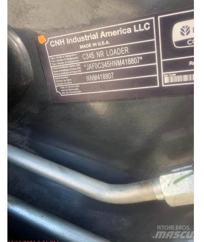 New Holland C345 Kompaktlaadurid