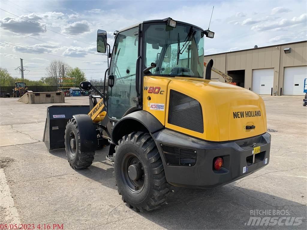 New Holland W80C Rataslaadurid