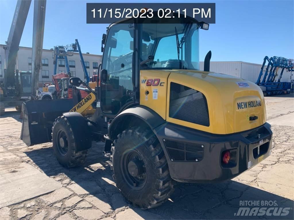 New Holland W80C Rataslaadurid