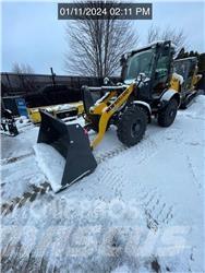 New Holland W80C Rataslaadurid