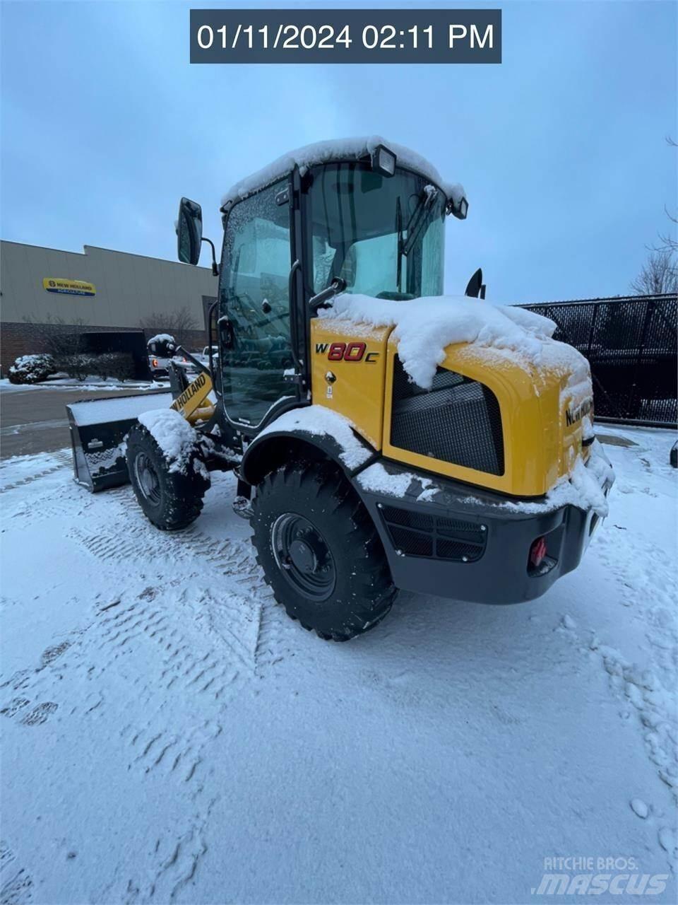 New Holland W80C Rataslaadurid