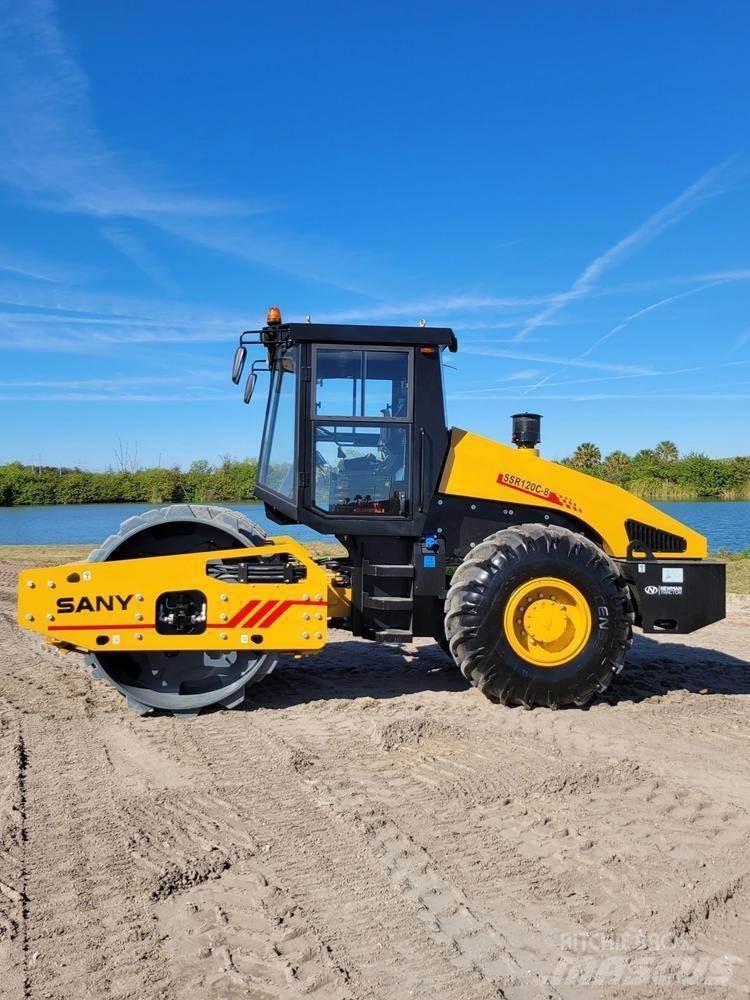 Sany SSR120C-8 Jäätmetihendajad