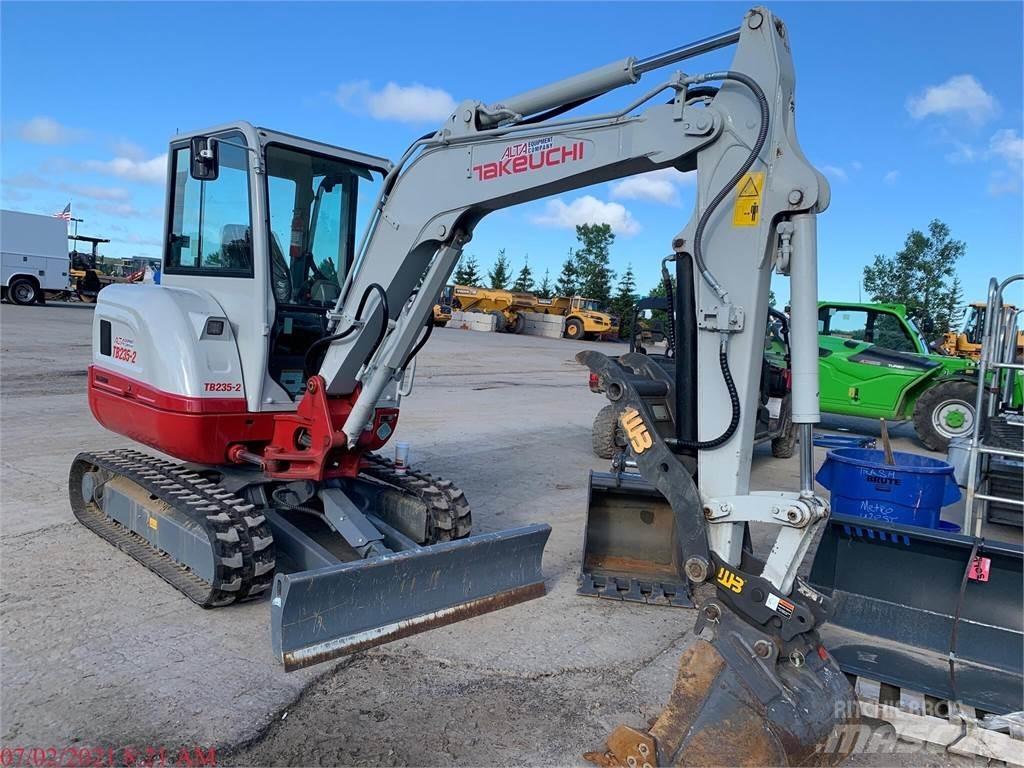Takeuchi TB235-2 Miniekskavaatorid < 7 t