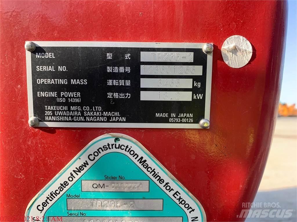 Takeuchi TB235-2 Miniekskavaatorid < 7 t