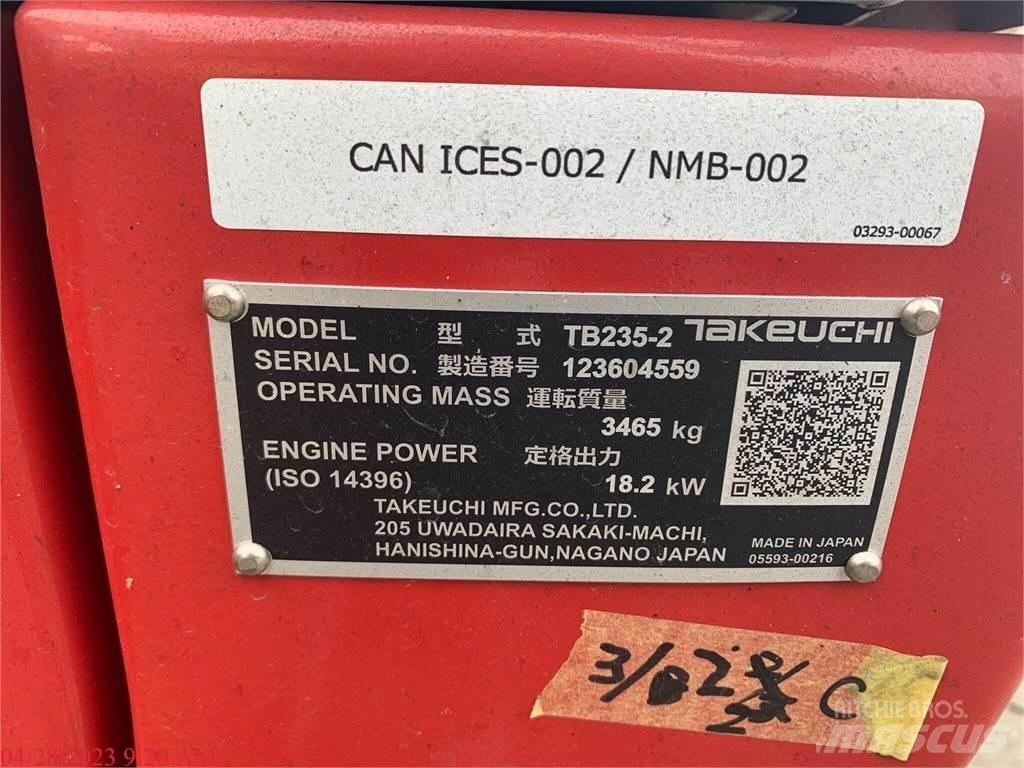 Takeuchi TB235-2 Miniekskavaatorid < 7 t