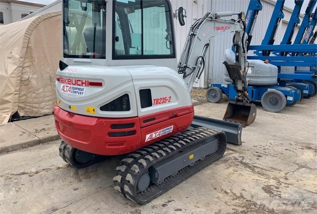 Takeuchi TB235-2 Miniekskavaatorid < 7 t