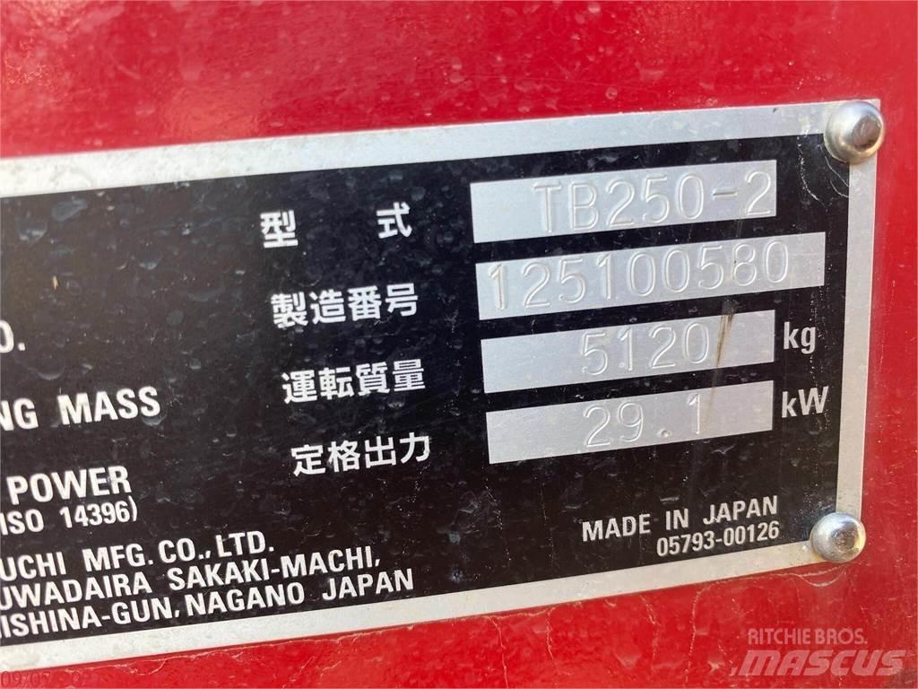Takeuchi TB250-2 Miniekskavaatorid < 7 t