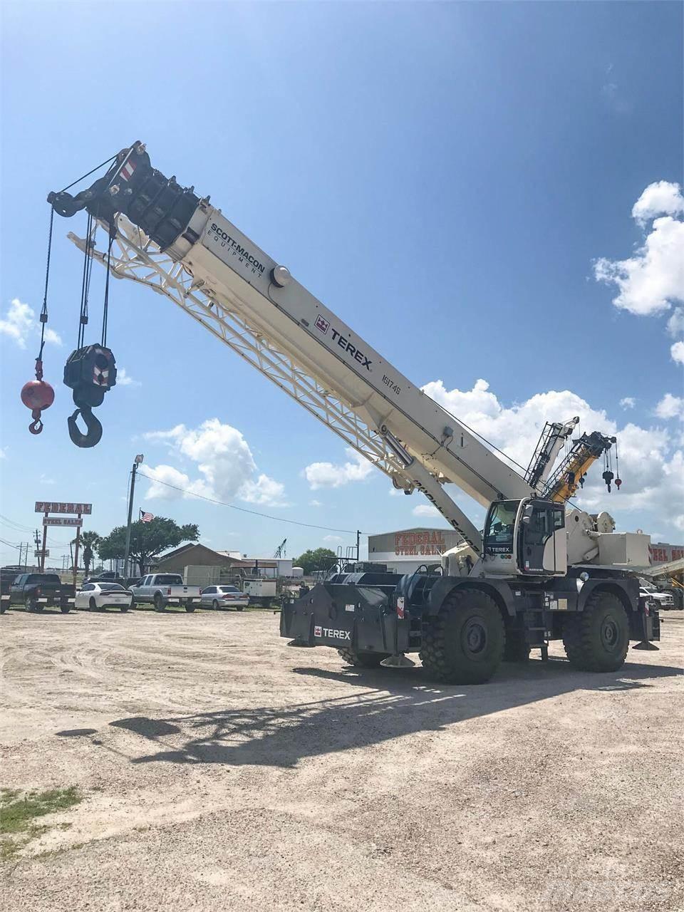Terex QUADSTAR 1100 Raske maastiku tõstukid
