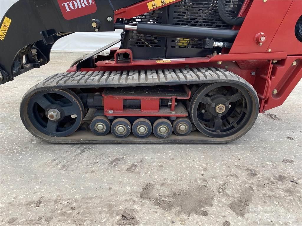 Toro DINGO TX427W Kompaktlaadurid