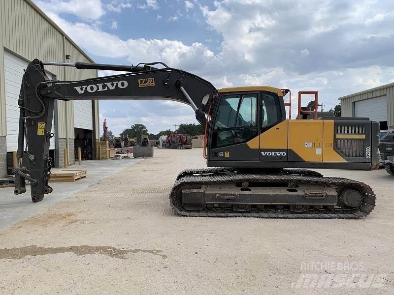 Volvo EC200EL Roomikekskavaatorid