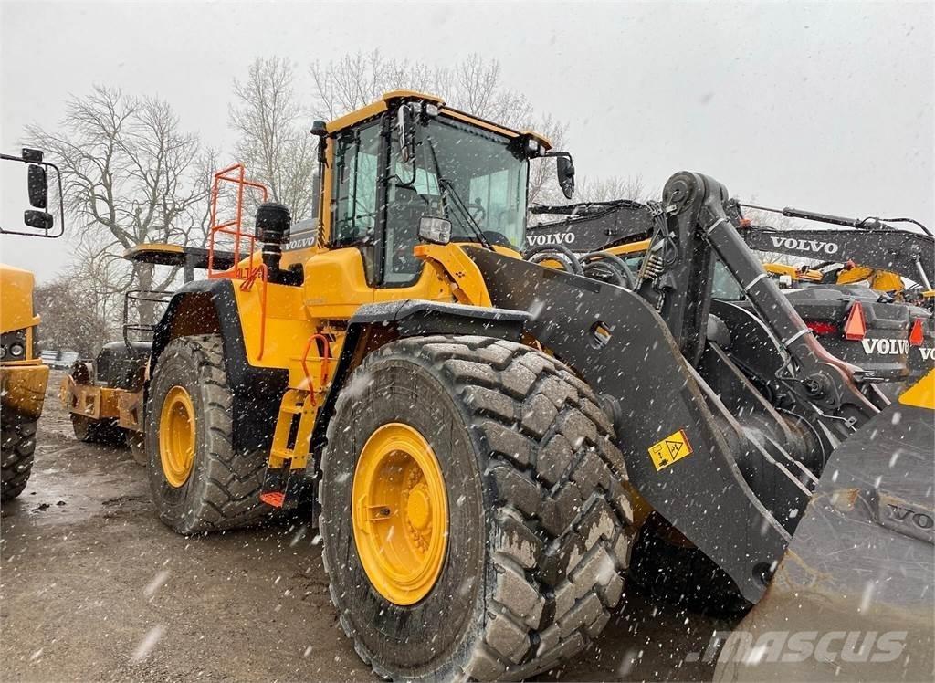 Volvo L220H Rataslaadurid