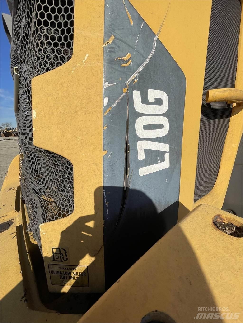 Volvo L70G Rataslaadurid