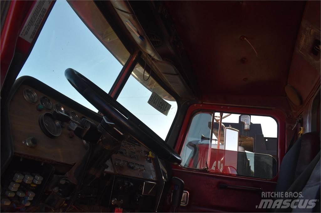 Western Star 4964 Kallurid