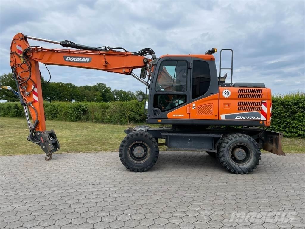 Doosan DX170W-5 Ratasekskavaatorid