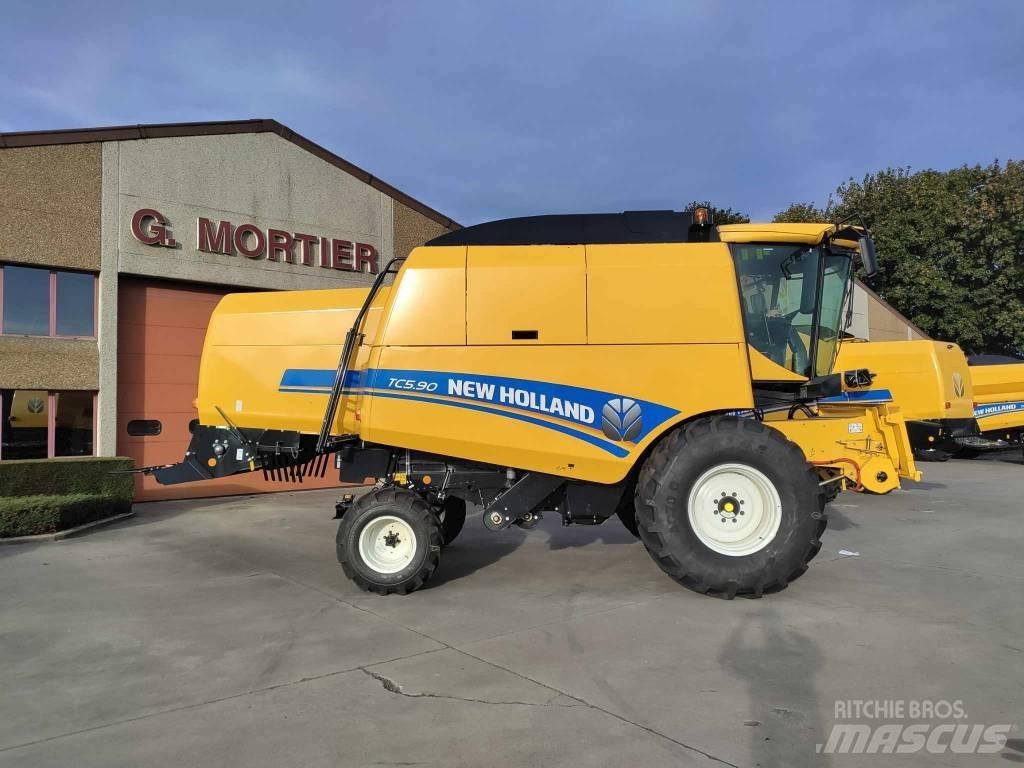 New Holland TC 5.90 Teraviljakombainid