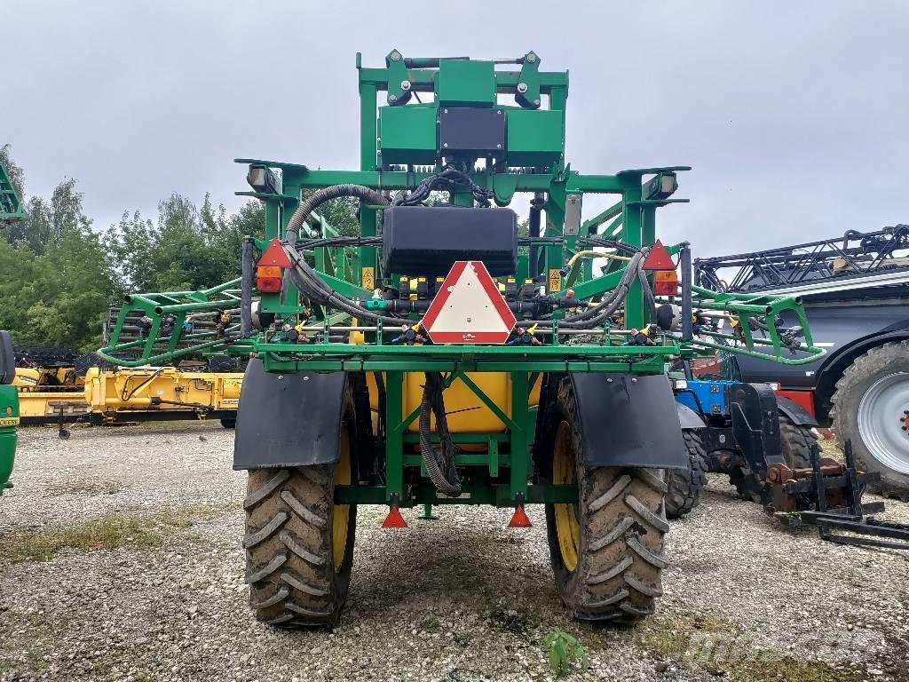 John Deere 740 i Haagispritsid