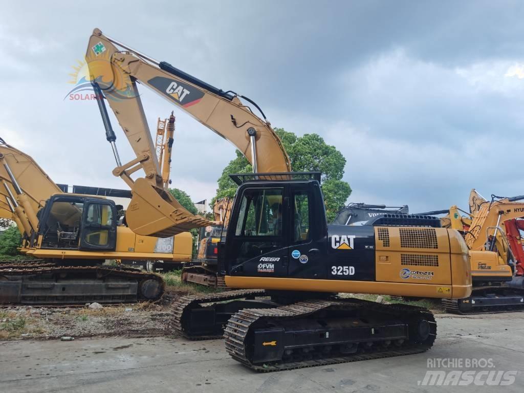 CAT 325 D Roomikekskavaatorid