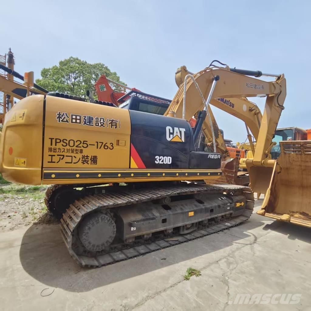 CAT 320 D Roomikekskavaatorid