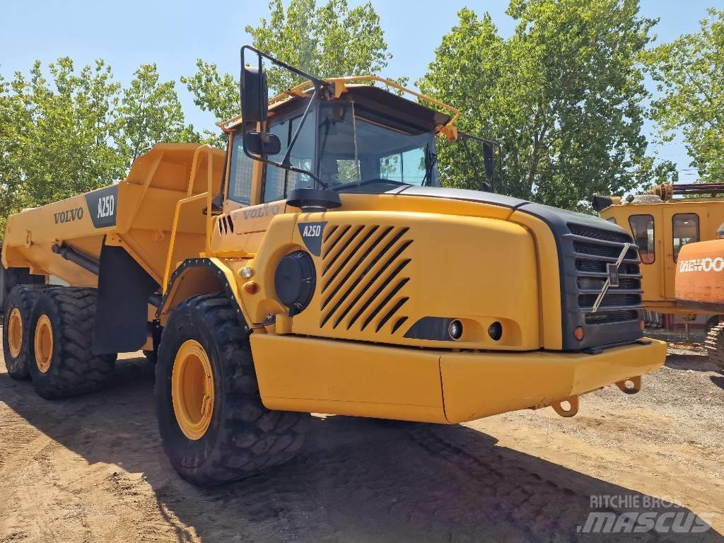 Volvo A 25 D Liigendraamiga pinnaseveokid