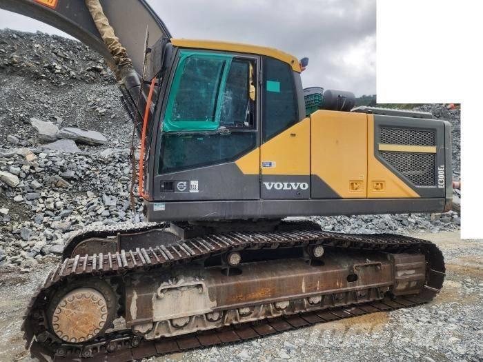 Volvo EC 300 EL Roomikekskavaatorid