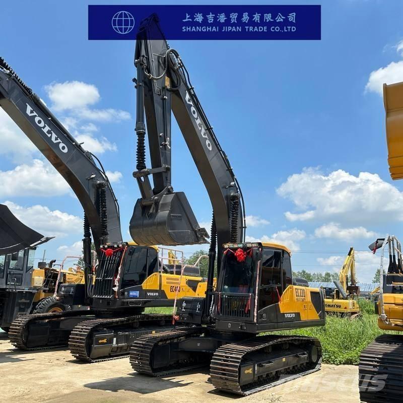 Volvo EC 220 Roomikekskavaatorid