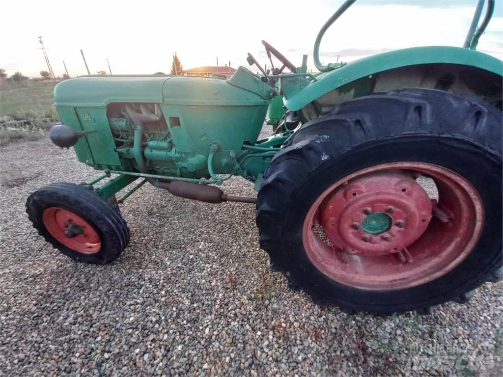 Deutz-Fahr D 40 Traktorid