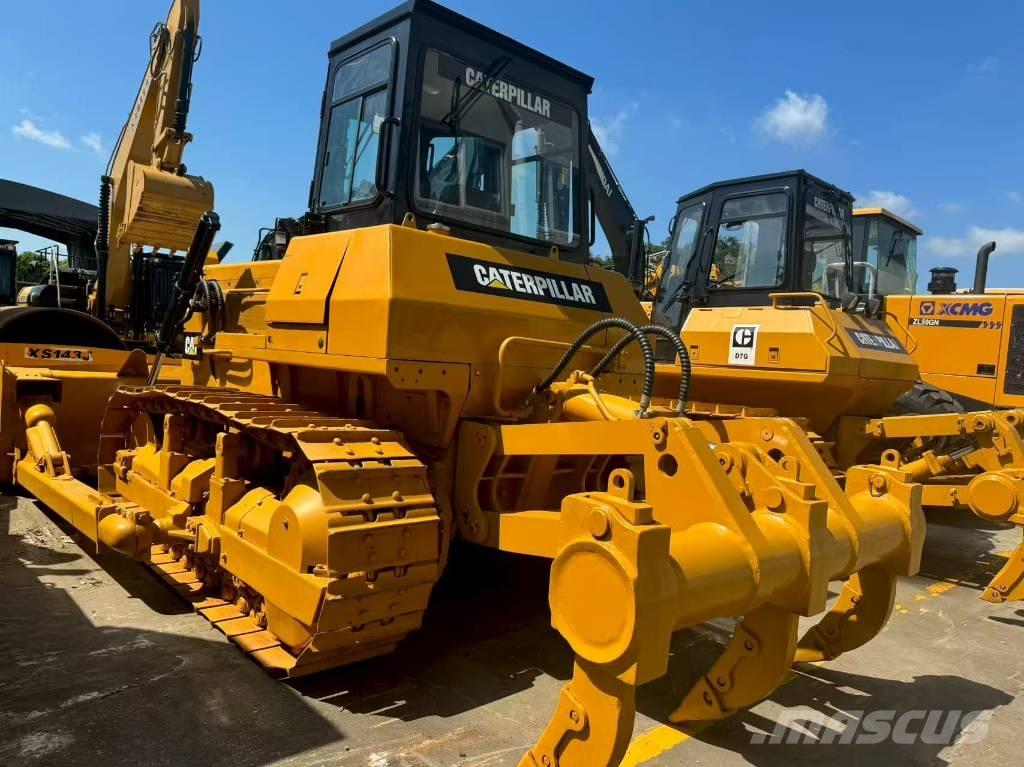 CAT D 6 G LGP II Buldooserid