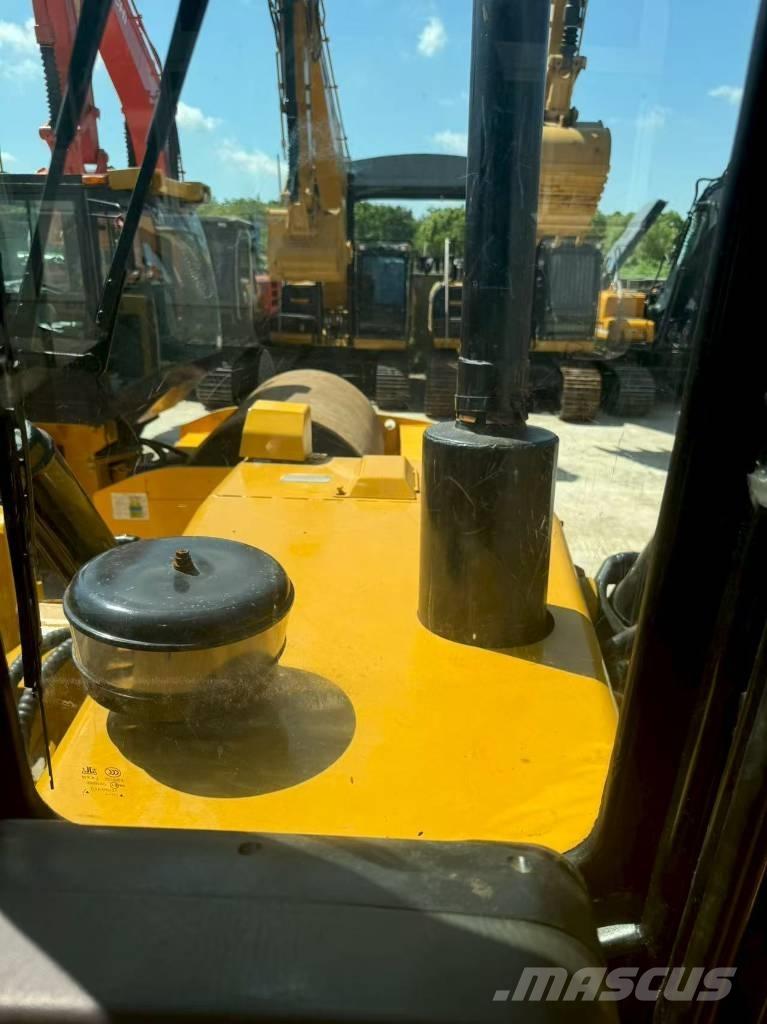 CAT D 6 G LGP II Buldooserid