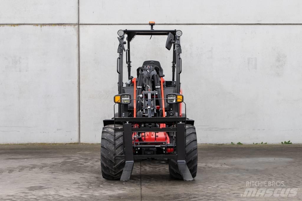 Manitou MLA 3-25H Väikelaadurid