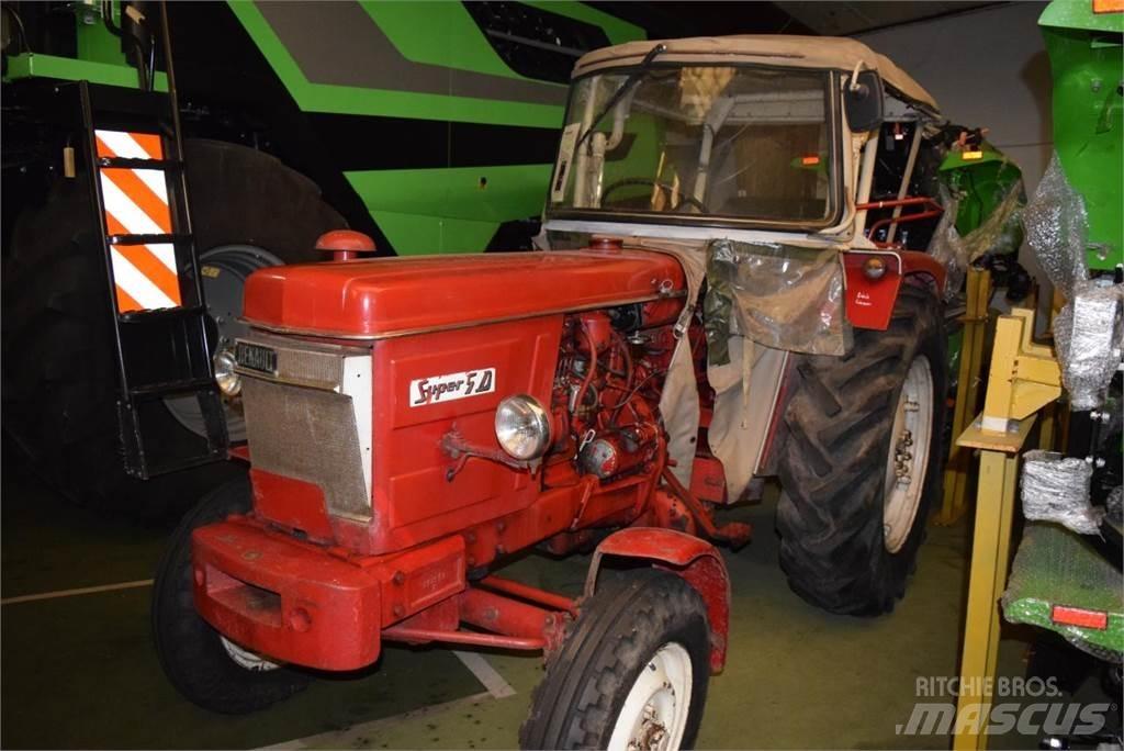 Renault Super 5D Traktorid