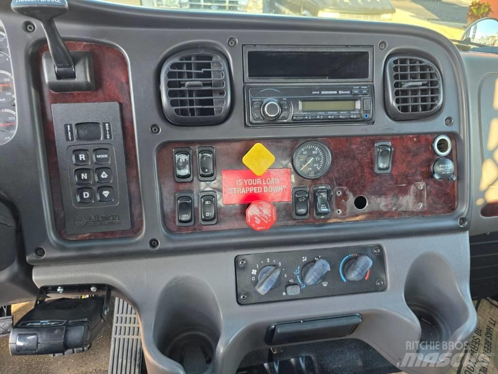 Freightliner M2 106 Madelautod